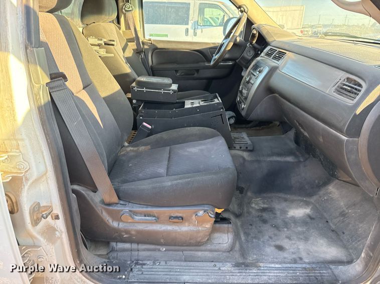 image for item EJ3051 2013 Chevrolet  Tahoe Police SUV