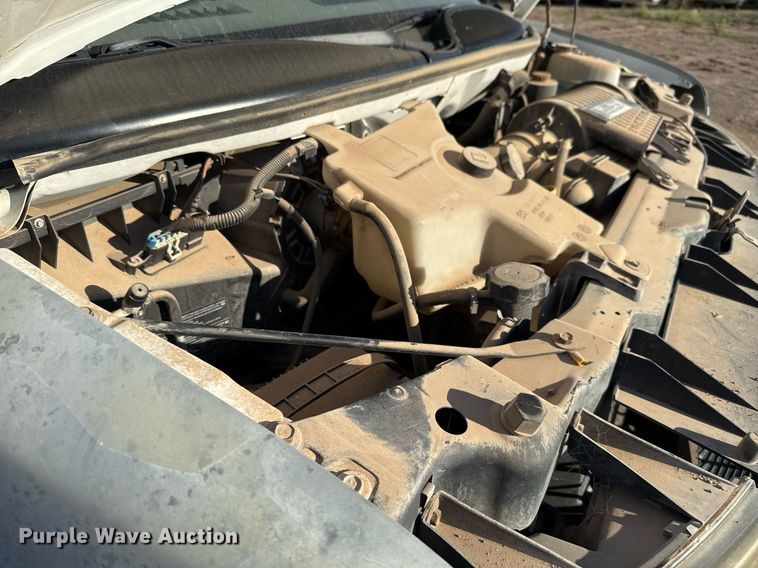 image for item EJ3052 2007 Chevrolet  Express 3500 van