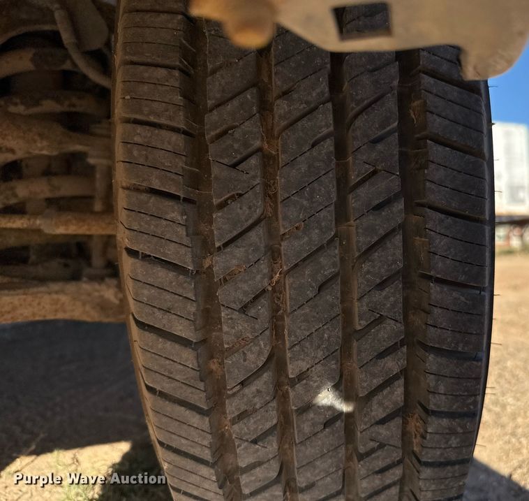 image for item EJ3053 2007 Chevrolet  Express 3500 van