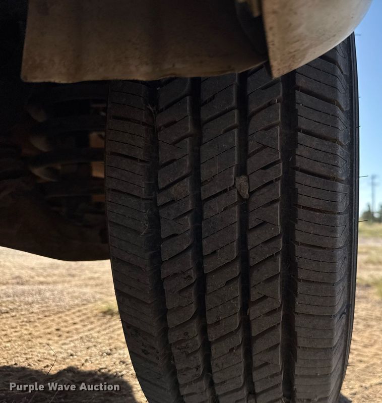 image for item EJ3053 2007 Chevrolet  Express 3500 van