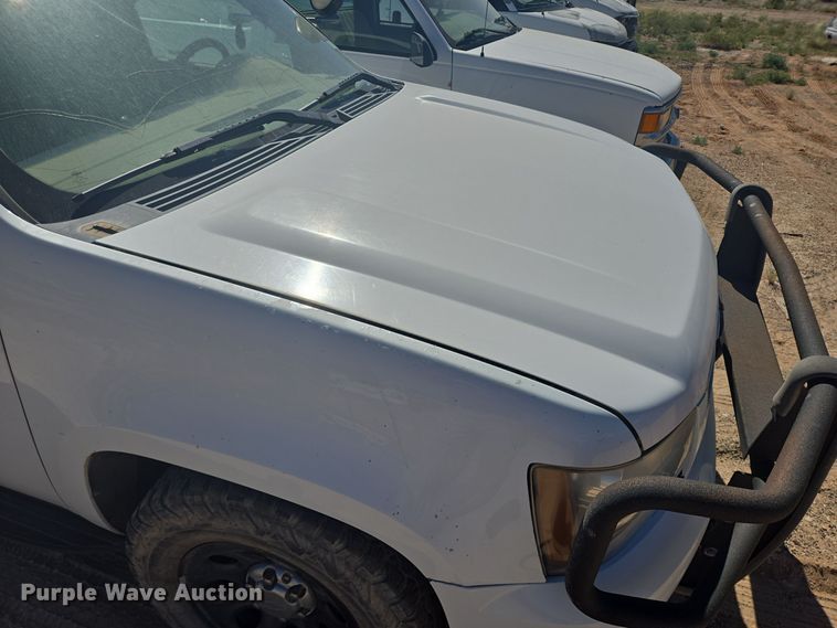 image for item EJ3056 2013 Chevrolet Tahoe Police SUV