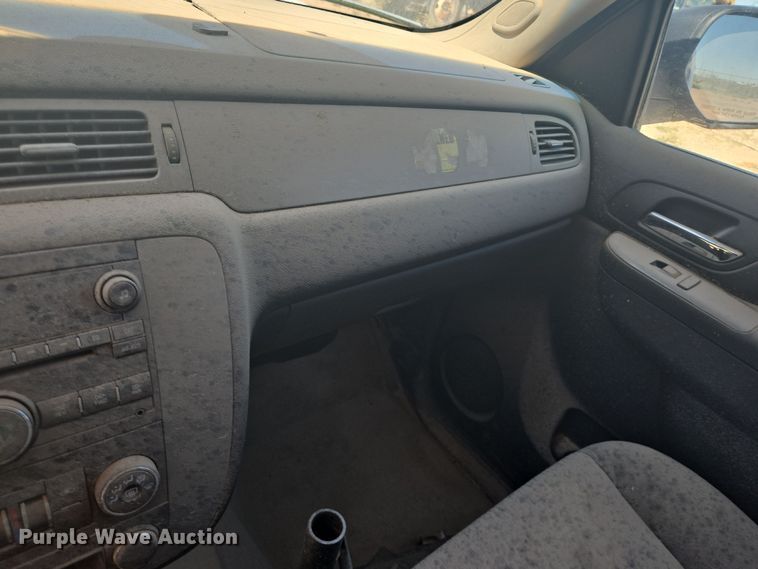 image for item EJ3056 2013 Chevrolet Tahoe Police SUV