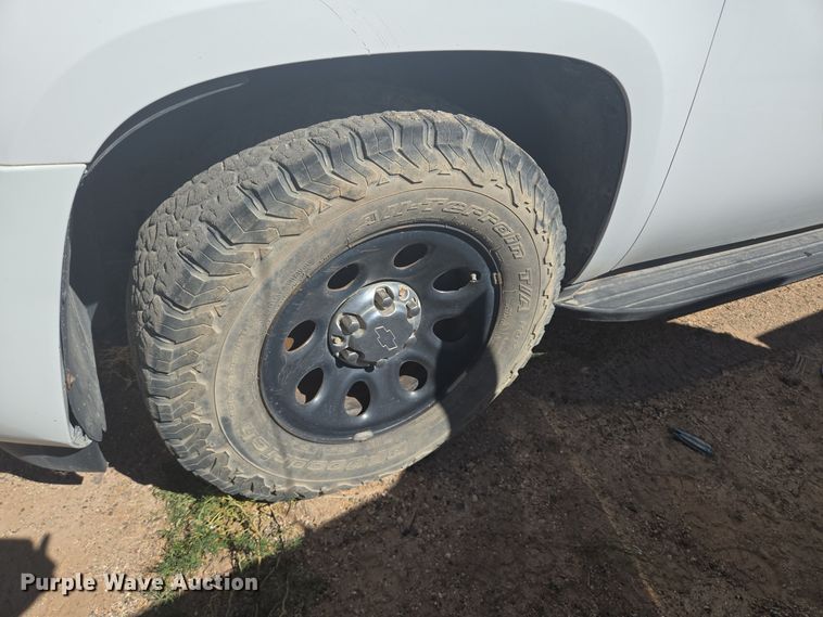 image for item EJ3056 2013 Chevrolet Tahoe Police SUV