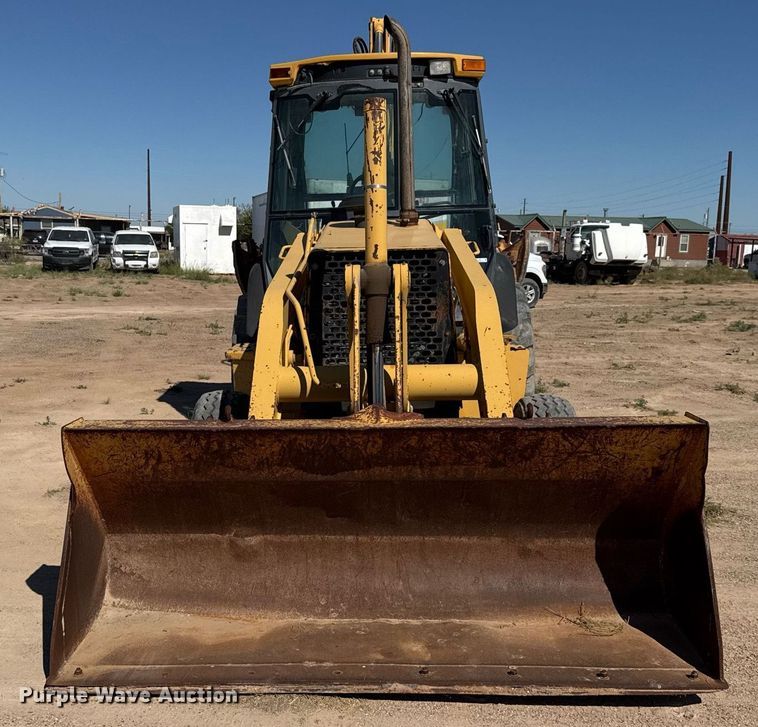 image for item EJ3057 1998 John Deere  310SE backhoe