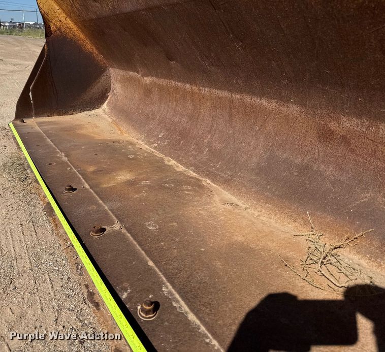 image for item EJ3057 1998 John Deere  310SE backhoe