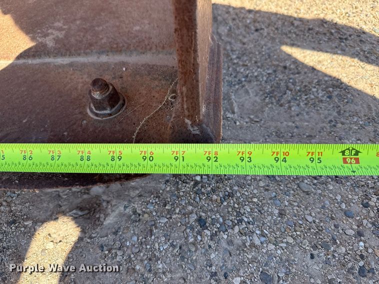 image for item EJ3057 1998 John Deere  310SE backhoe