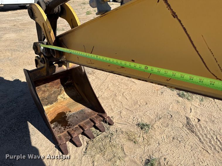 image for item EJ3057 1998 John Deere  310SE backhoe