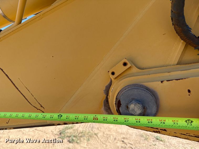 image for item EJ3057 1998 John Deere  310SE backhoe