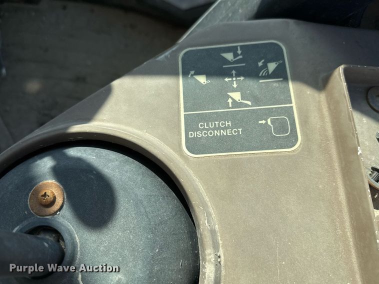 image for item EJ3057 1998 John Deere  310SE backhoe