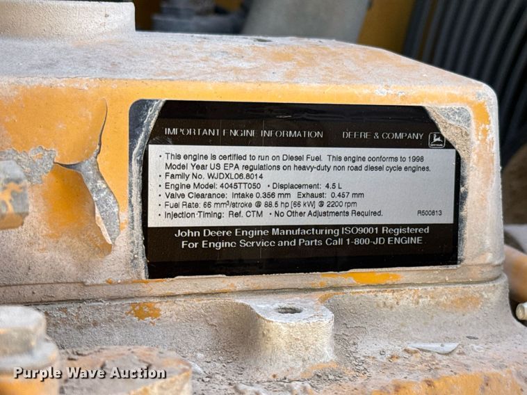 image for item EJ3057 1998 John Deere  310SE backhoe