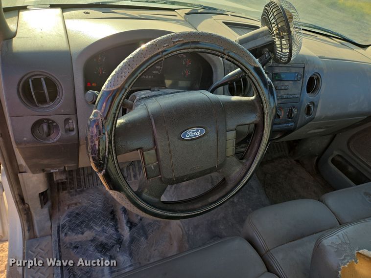 image for item EJ3058 2006 Ford F150 pickup truck