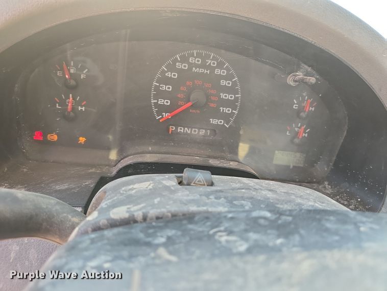 image for item EJ3058 2006 Ford F150 pickup truck