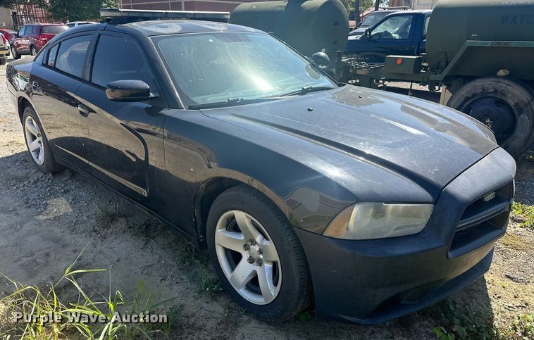 image for item EJ4862 2011 Dodge Charger  Police