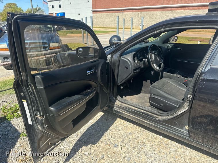 image for item EJ4862 2011 Dodge Charger  Police