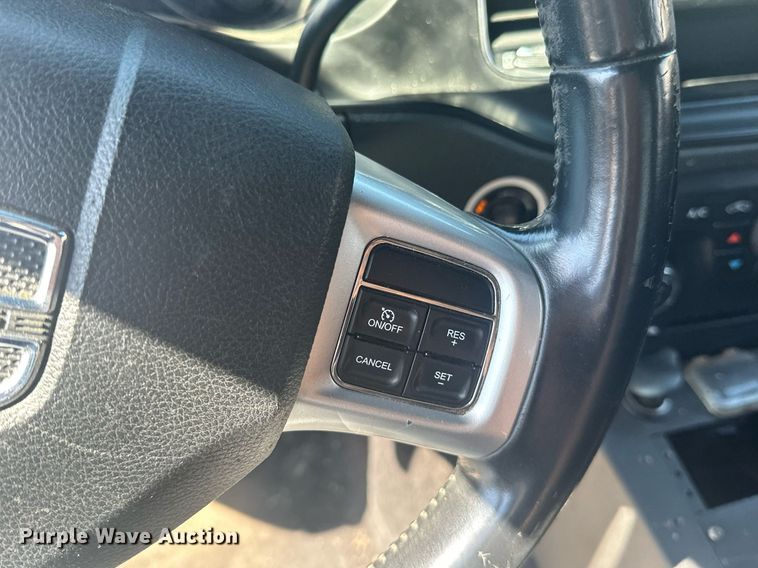 image for item EJ4862 2011 Dodge Charger  Police