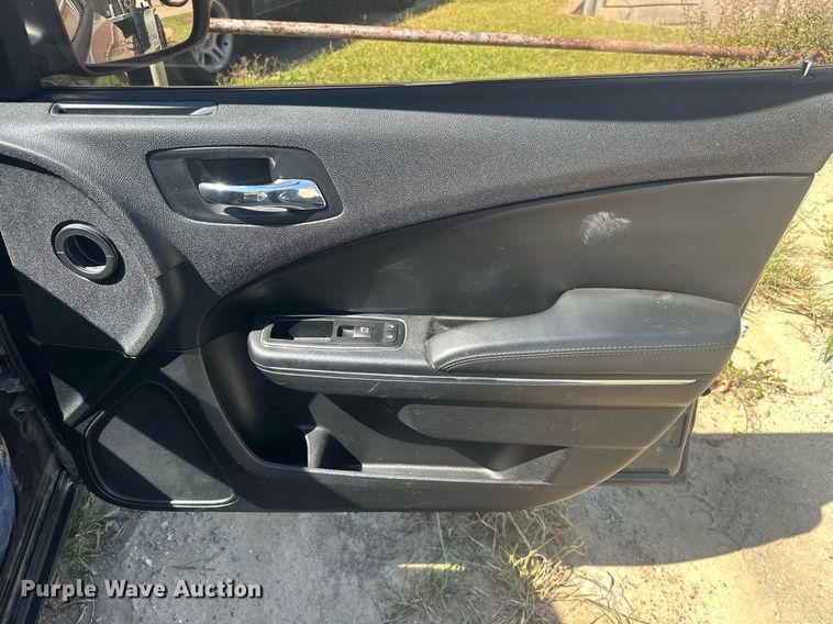 image for item EJ4862 2011 Dodge Charger  Police