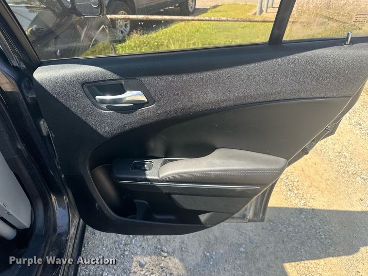 image for item EJ4862 2011 Dodge Charger  Police