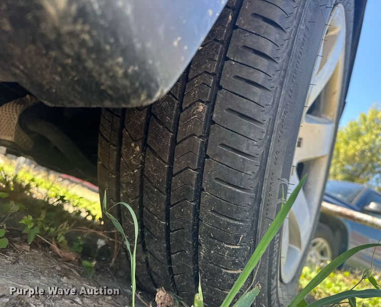 image for item EJ4862 2011 Dodge Charger  Police