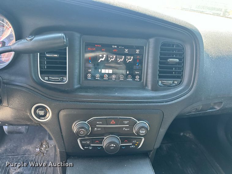 image for item EJ4863 2018 Dodge Charger Police