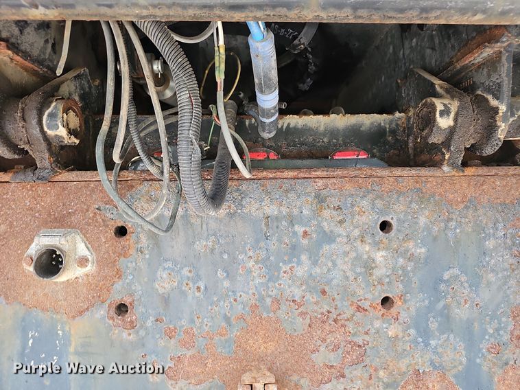 image for item EJ5583 2011 International  7400 dump truck