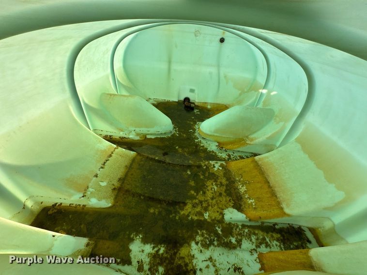 image for item EK0018 1972 AM General M818 brush fire truck