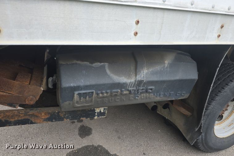 image for item EK2194 1997 Ford F450 Super Duty  box truck