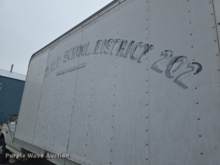 image for item EK2194 1997 Ford F450 Super Duty  box truck