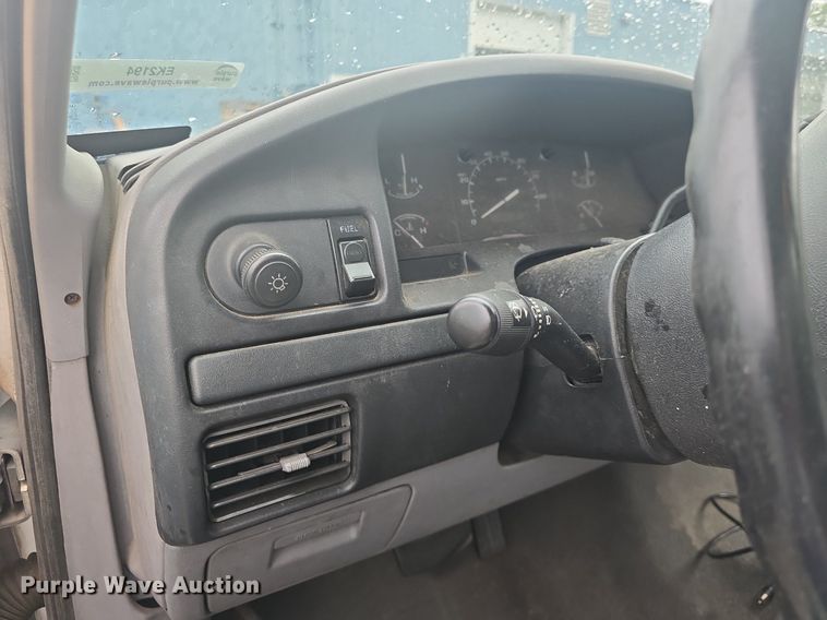 image for item EK2194 1997 Ford F450 Super Duty  box truck