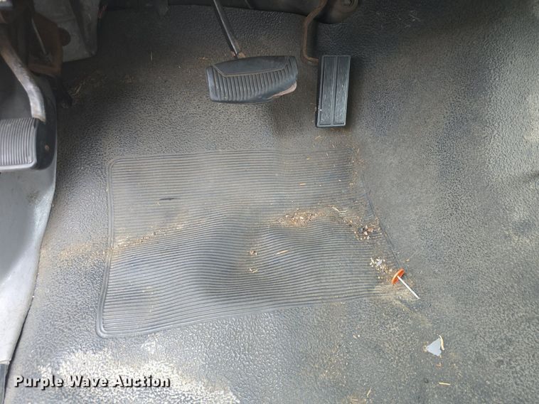 image for item EK2194 1997 Ford F450 Super Duty  box truck