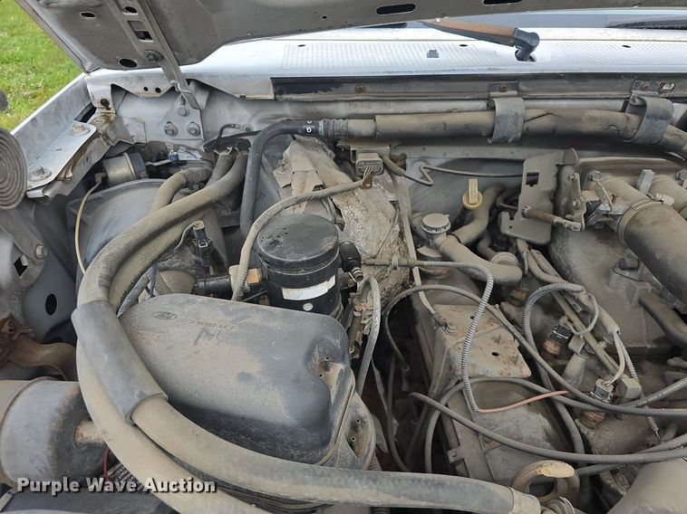 image for item EK2194 1997 Ford F450 Super Duty  box truck