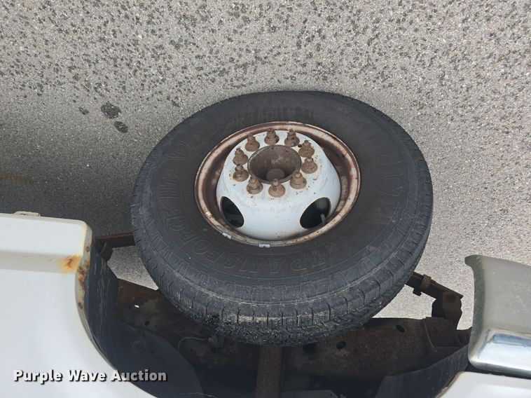 image for item EK2194 1997 Ford F450 Super Duty  box truck