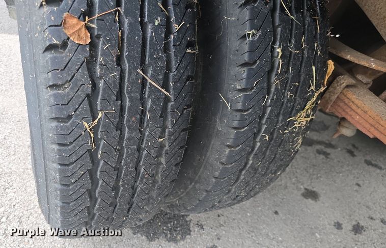 image for item EK2194 1997 Ford F450 Super Duty  box truck