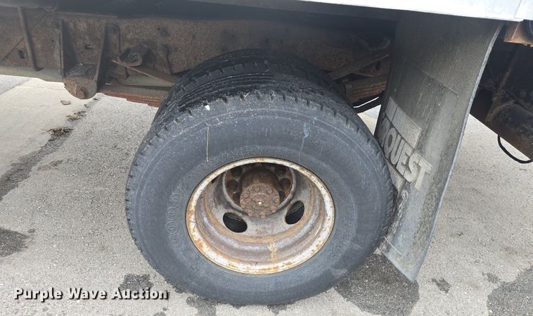 image for item EK2194 1997 Ford F450 Super Duty  box truck