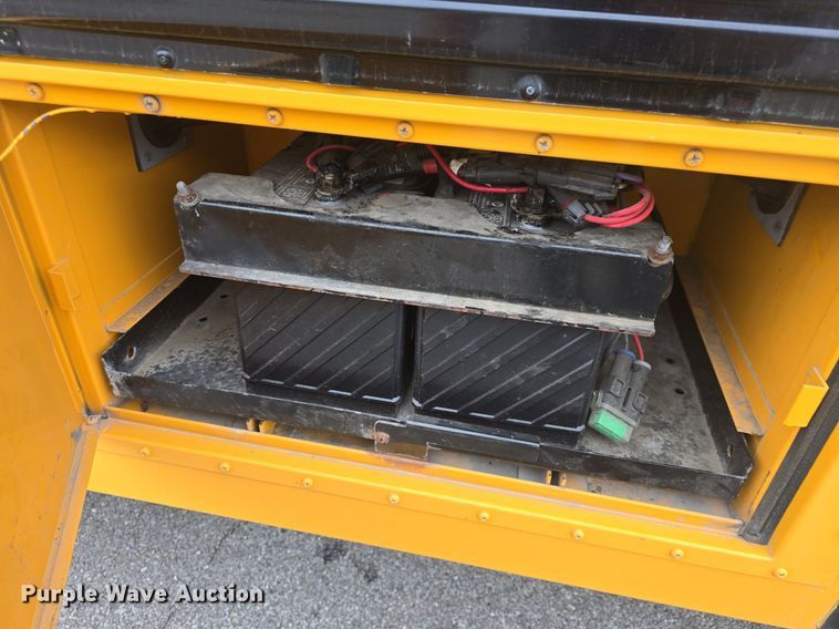 image for item EK2197 2012 IC PB10500 school bus