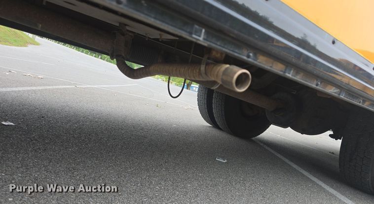 image for item EK2197 2012 IC PB10500 school bus