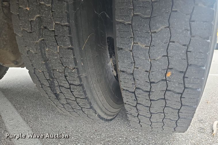 image for item EK2197 2012 IC PB10500 school bus