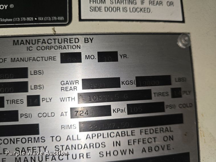 image for item EK2197 2012 IC PB10500 school bus