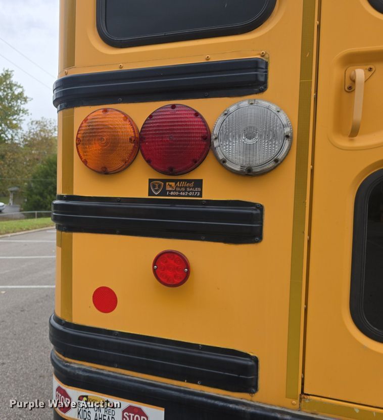 image for item EK2198 2012 IC PB10500 school bus