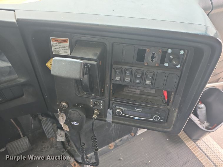 image for item EK2198 2012 IC PB10500 school bus