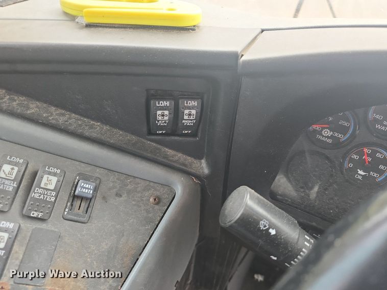 image for item EK2198 2012 IC PB10500 school bus