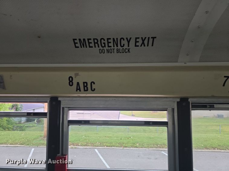 image for item EK2198 2012 IC PB10500 school bus