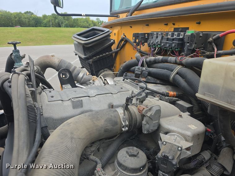 image for item EK2198 2012 IC PB10500 school bus