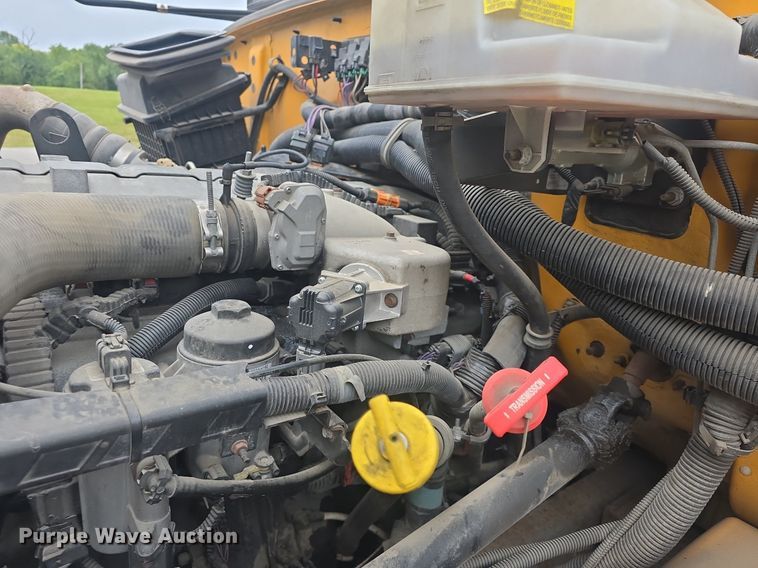 image for item EK2198 2012 IC PB10500 school bus