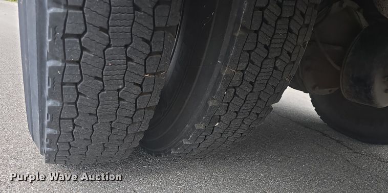 image for item EK2198 2012 IC PB10500 school bus