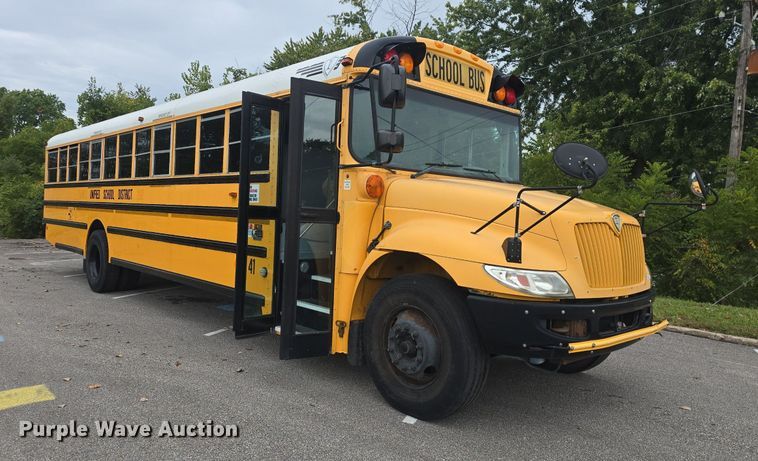 image for item EK2199 2013 IC PB10500 school bus