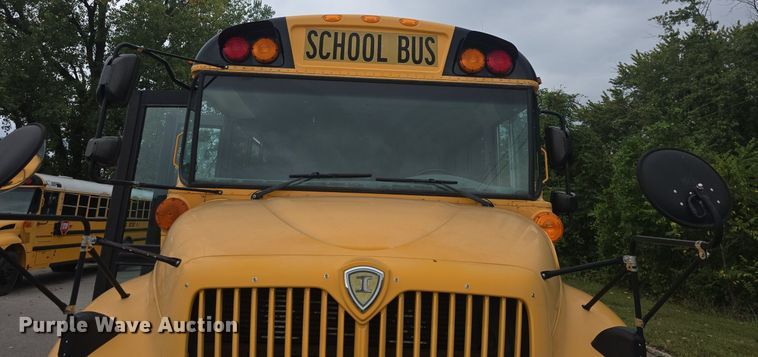 image for item EK2199 2013 IC PB10500 school bus