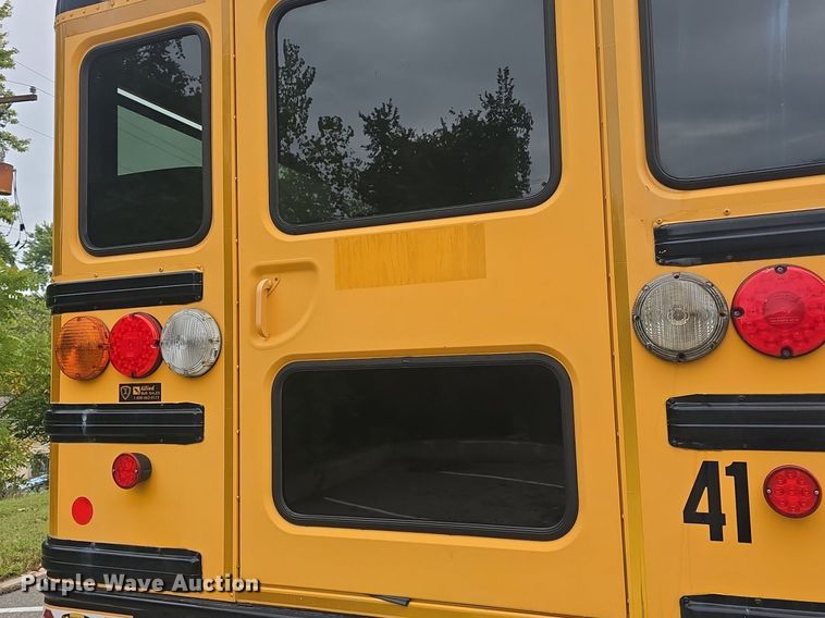 image for item EK2199 2013 IC PB10500 school bus