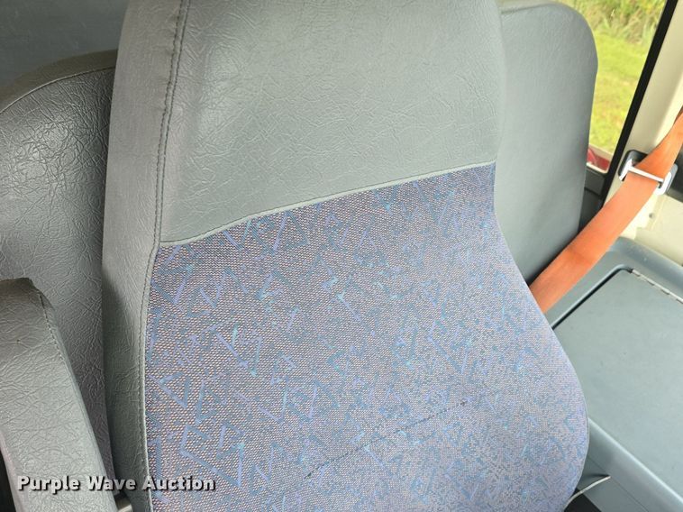 image for item EK2199 2013 IC PB10500 school bus