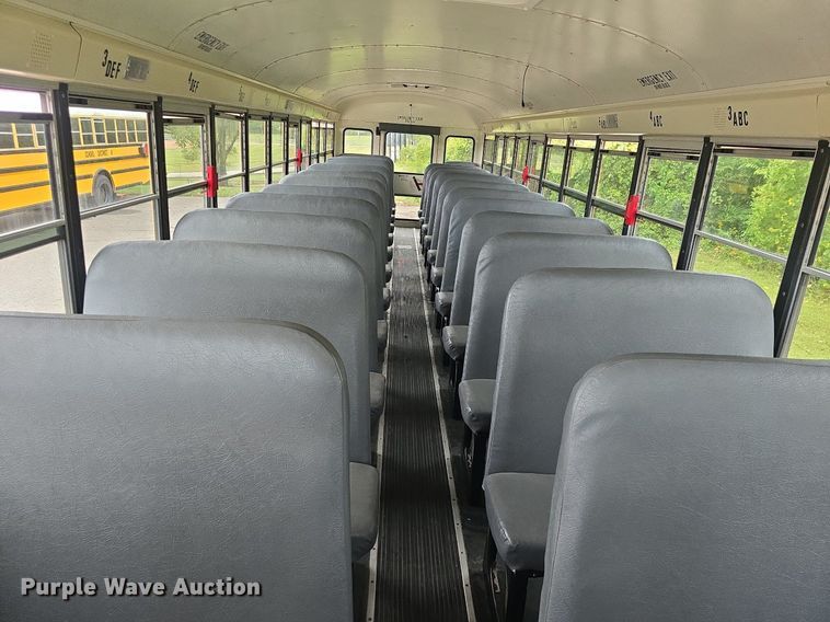 image for item EK2199 2013 IC PB10500 school bus