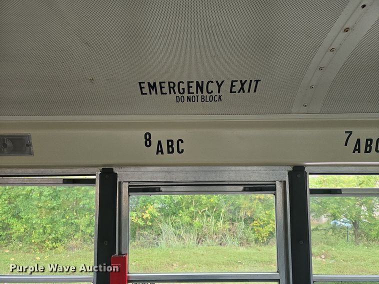 image for item EK2199 2013 IC PB10500 school bus